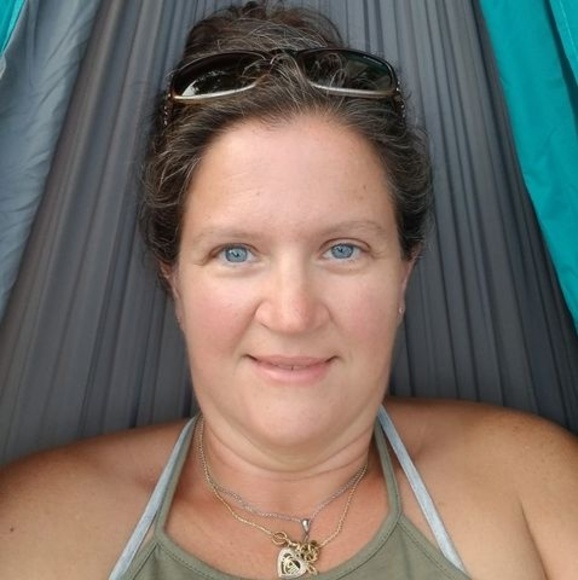 Meet your Posher, Georgette - Picture 1 of 1